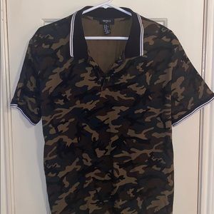 Men’s camouflage polo